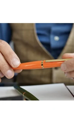 Otto Hutt Schreibwaren & Accessoires|Schreibgeräte<Füllfederhalter »Design06« Orange