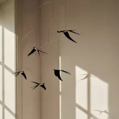 Flensted Hanging Art Wandbilder & Wanddekoration<Hanging Art »Fliegende Schwalben«