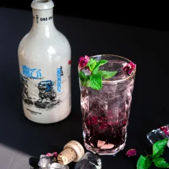 Knut Hansen Dry Gin Sondereditionen|Gin & Vodka<Knut Hansen Sonderedition 2024 »YOROKOBI«