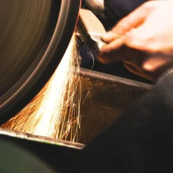 GÜDE Zubereiten & Servieren<Käsemesser aus Olivenholz