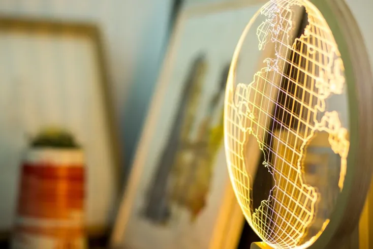 Studio Cheha LTD Tisch- & Leseleuchten|Schreibtischleuchten<LED-Leuchte GLOBE