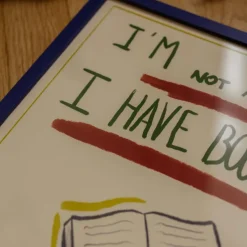 The Poster Club Wandbilder & Wanddekoration<Leyva, Marta: »I Have Books«, mit Rahmung