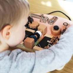 Kinder Small Foot Holzspielzeug<Motorikbrett Schlösser und Rotation