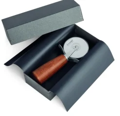 triangle Zubereiten & Servieren<Pizzaschneider »Soul« aus Pflaume