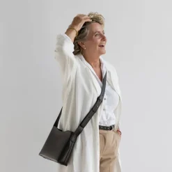 ULTIMO Umhängetaschen<Schultertasche Kernleder