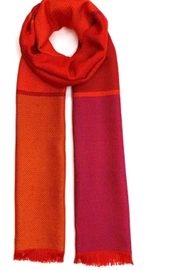 Ulrike Isensee DS Seide<Seidenschal in Rot, Orange und Pink