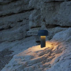 FLOS Tisch- & Leseleuchten|Schreibtischleuchten<Tischleuchte »Bellhop«