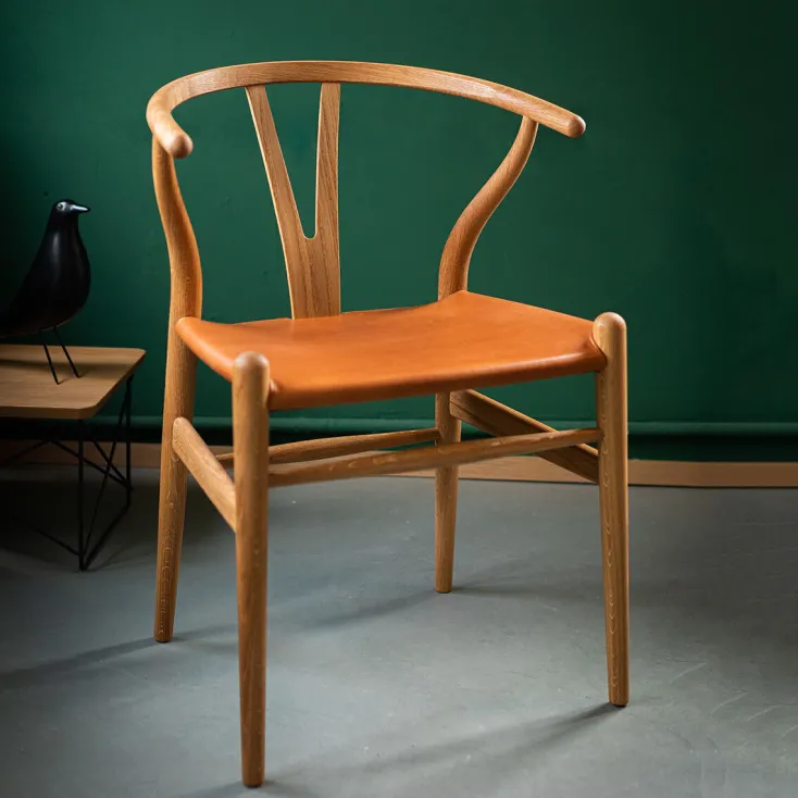 Carl Hansen Sondereditionen|Stühle & Sessel<ZEIT Sonderedition »CH24«, Wishbone Chair aus Eiche und Leder
