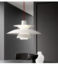 Louis Poulsen Sondereditionen|Pendelleuchten<ZEIT-Sonderedition Pendelleuchte »PH5 Monochrome« in Weiß und Rot