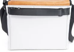 Zirkeltraining Sondereditionen|Umhängetaschen<ZEIT-Tasche »Kasten«, Schwarzer Gurt