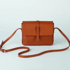 Guerer & Guerer Sondereditionen|Handtaschen<ZEIT-Tasche »Saddle Bag Small« Cognac